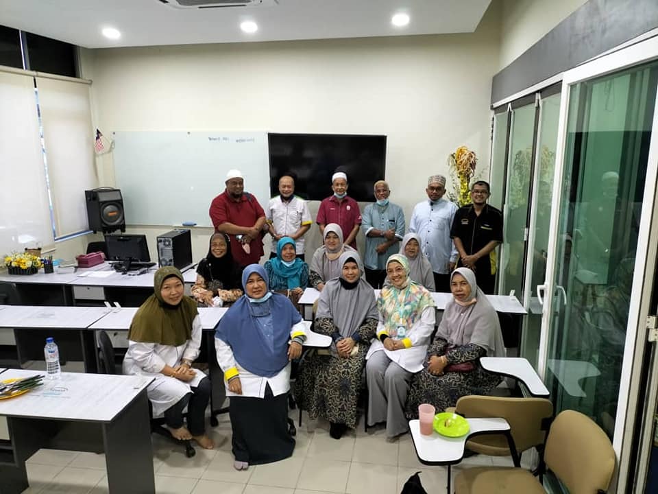 Kunjungan Mesra Pusat Tahfiz Warga Emas Zawiyah al Muhammadiah ke HCF Bandar Tun Razak