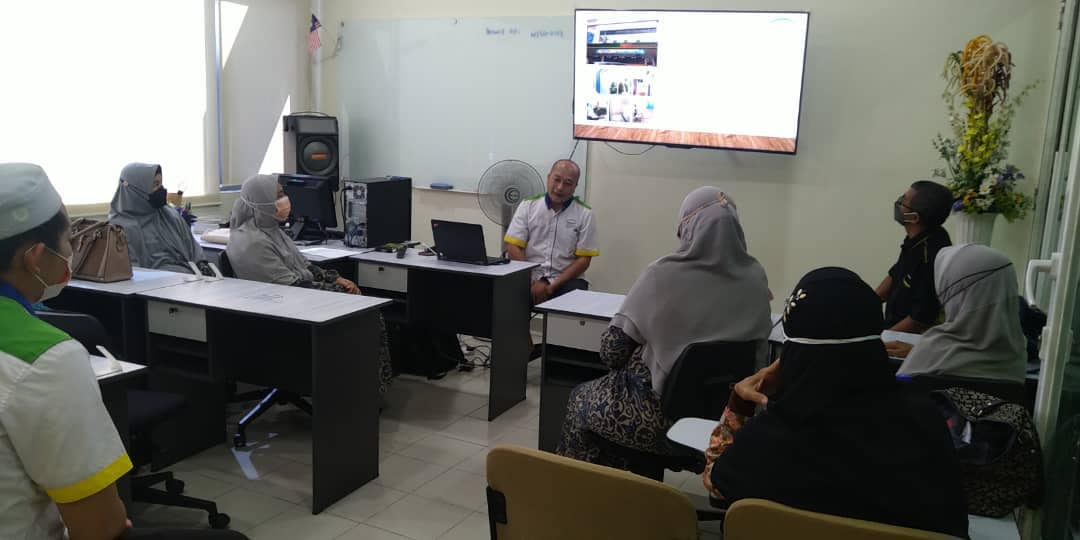 Kunjungan Mesra Pusat Tahfiz Warga Emas Zawiyah al Muhammadiah ke HCF Bandar Tun Razak