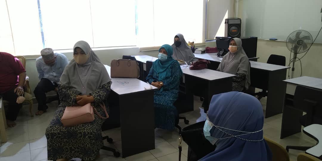 Kunjungan Mesra Pusat Tahfiz Warga Emas Zawiyah al Muhammadiah ke HCF Bandar Tun Razak