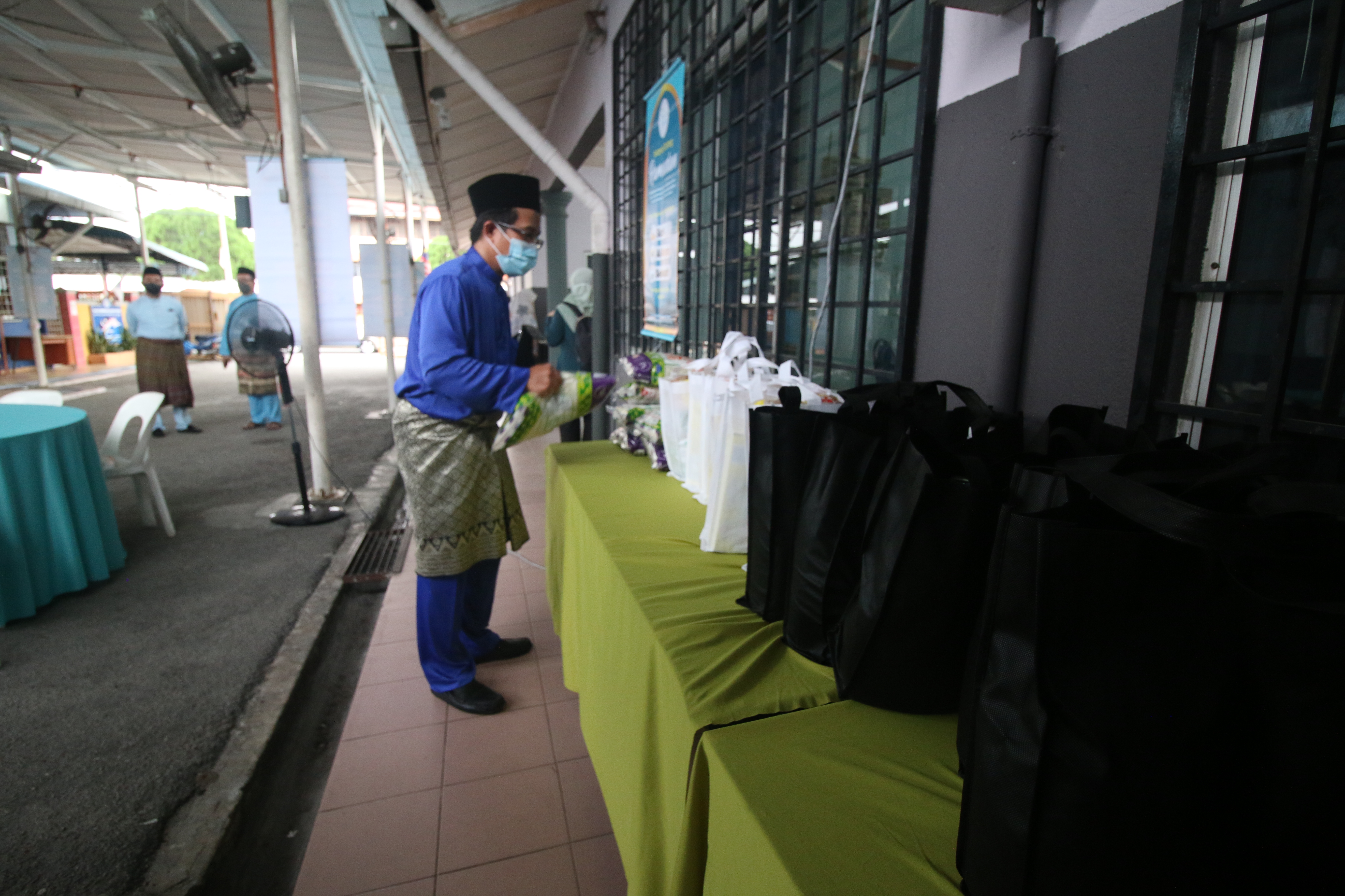Mualaf Santunan Rakan Hidayah Batu diraikan dalam Majlis Iftar IKRAM Batu 202
