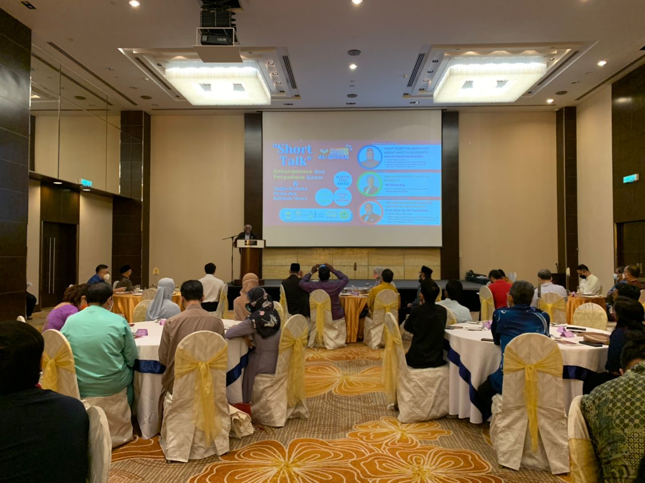 Short Talk Harmoni