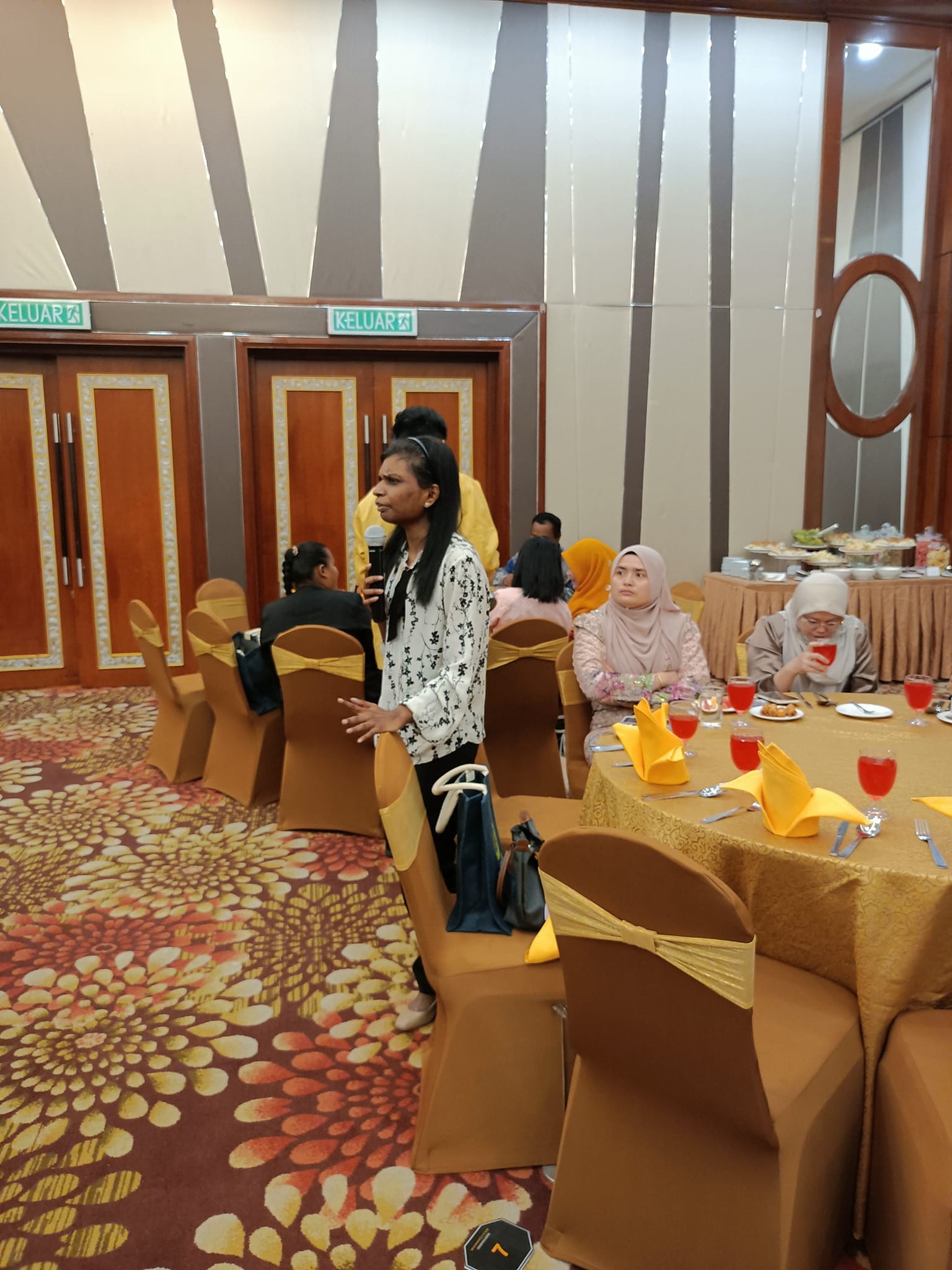 Majlis Hi-Tea Sharing Ideas and Strength for Community