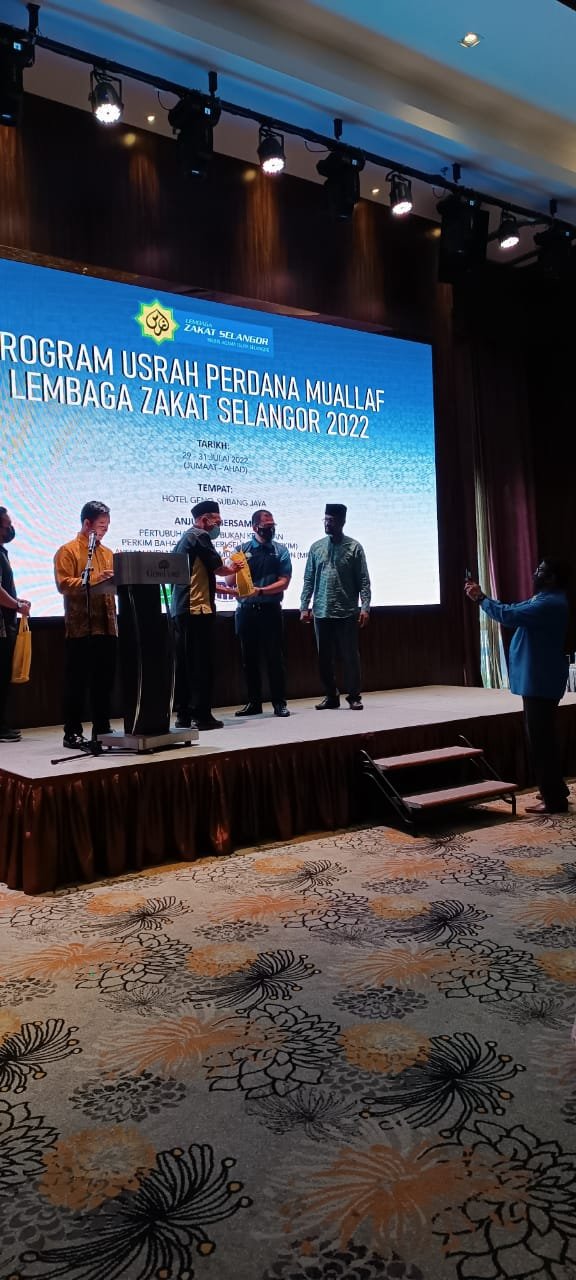 PROGRAM USRAH PERDANA MUALAF ANJURAN LEMBAGA ZAKAT SELANGOR
