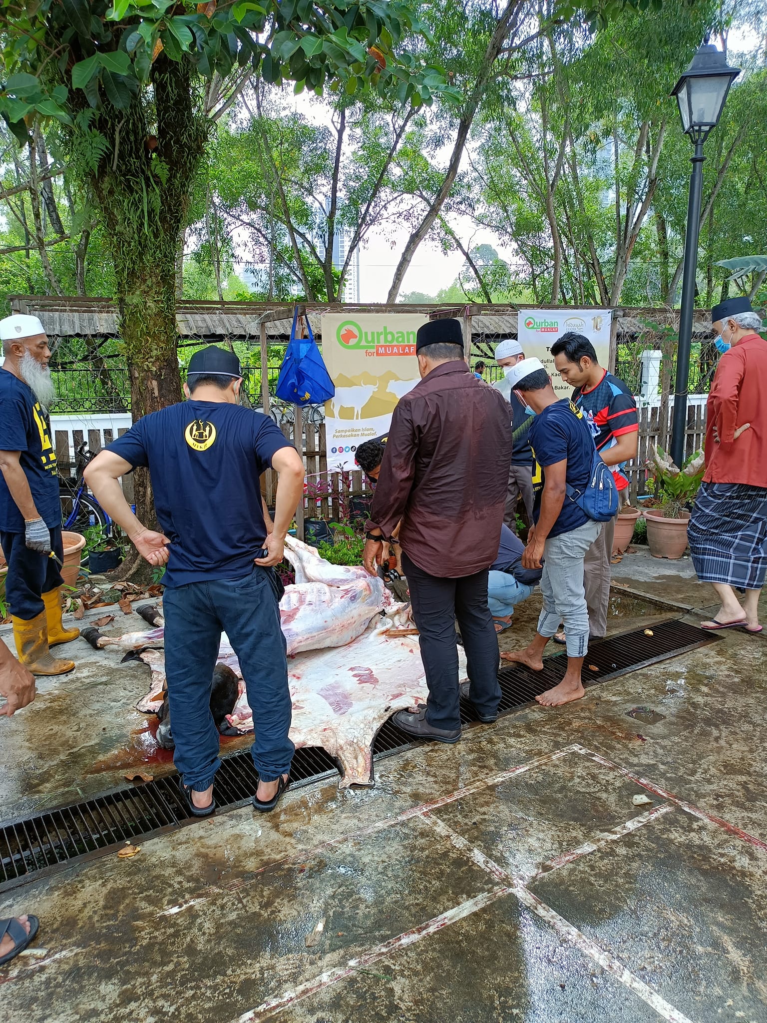 Agihan Daging Korban oleh Surau Al-Mawaddah
